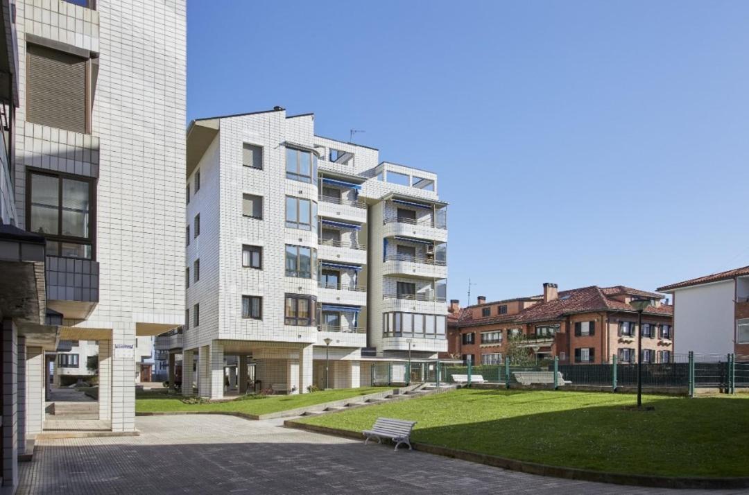 Hondartza Apartment Zarautz Ngoại thất bức ảnh