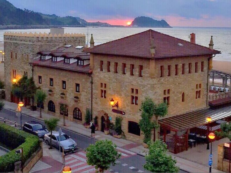 Hondartza Apartment Zarautz Ngoại thất bức ảnh